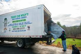 Moving and Downsizing Cleanouts in Elmwood, IL